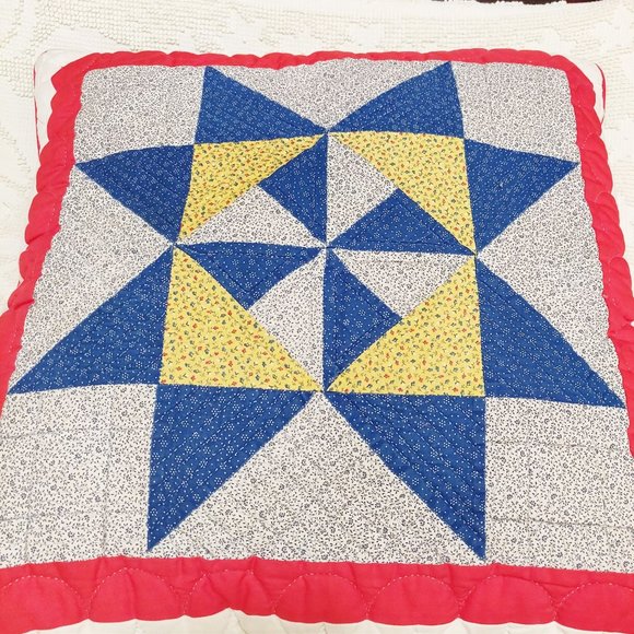 Vintage Quilt Block Pillows PAIR 2 in Primary Blue Yellow Red Stars Calico Flora - Picture 3 of 9